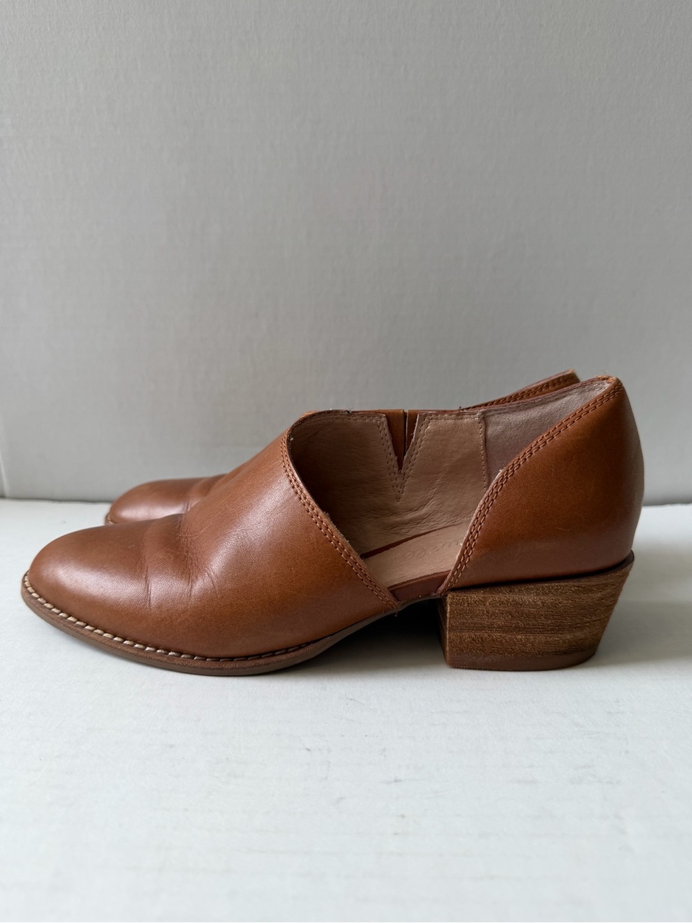 Madewell Brown Leather Low Block Heel Slip-On Pumps